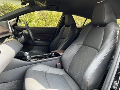 2019 Toyota C-HR 1.8 Hybrid Premium Safety รูปที่ 13